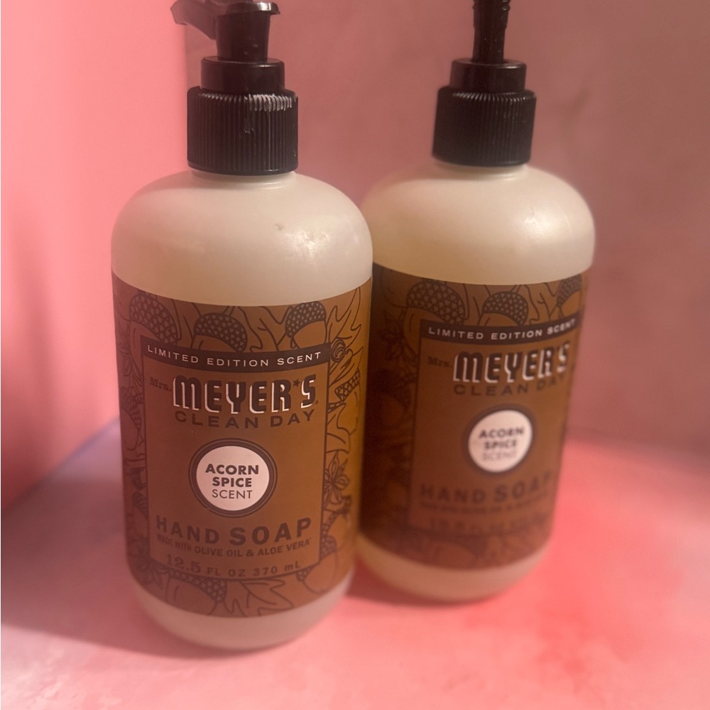 Mrs.Meyers Acorn Spice Hand Soap - Brown